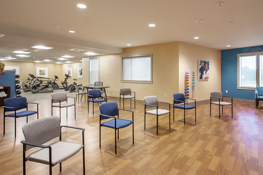 Bruceville’s full-time Fitness Director oversees a spacious fitness center with equipment designed for seniors and a large dedicated area for classes.